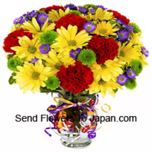 Rote Nelken und Gelbe Gerbera schön angeordnet in einer Vase - 25 Stiele und Füllmaterial